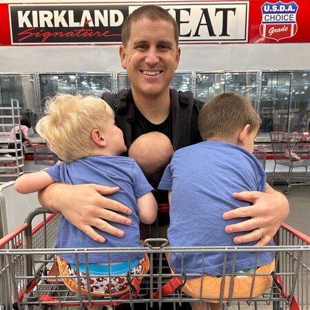 Household Leader: Execute Daily Resets And Home Operations For A Family Of 5