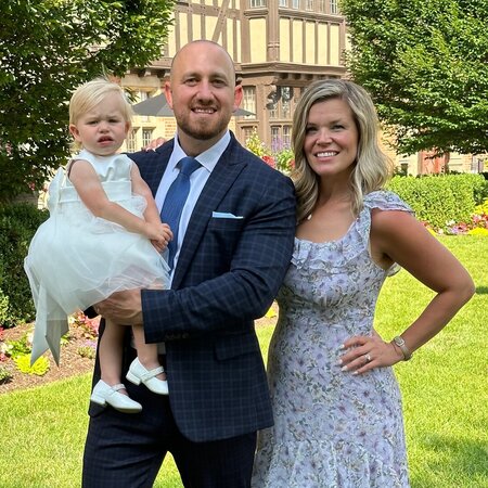 Nanny Needed For 1 Child In Ada.