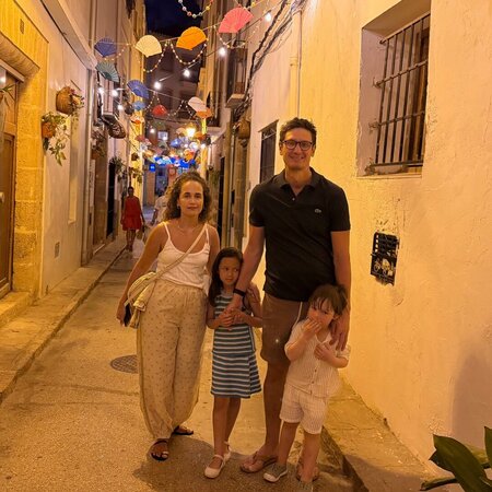 Looking For A Study Skills, English, Math Tutor In Alhambra.