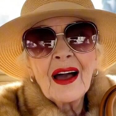 Very Low Maintenance, Great Attitude About Life