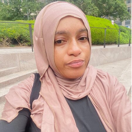 Hello!
Thank You For Reaching Out. My Name Is Mariama, And I Am A Professional House